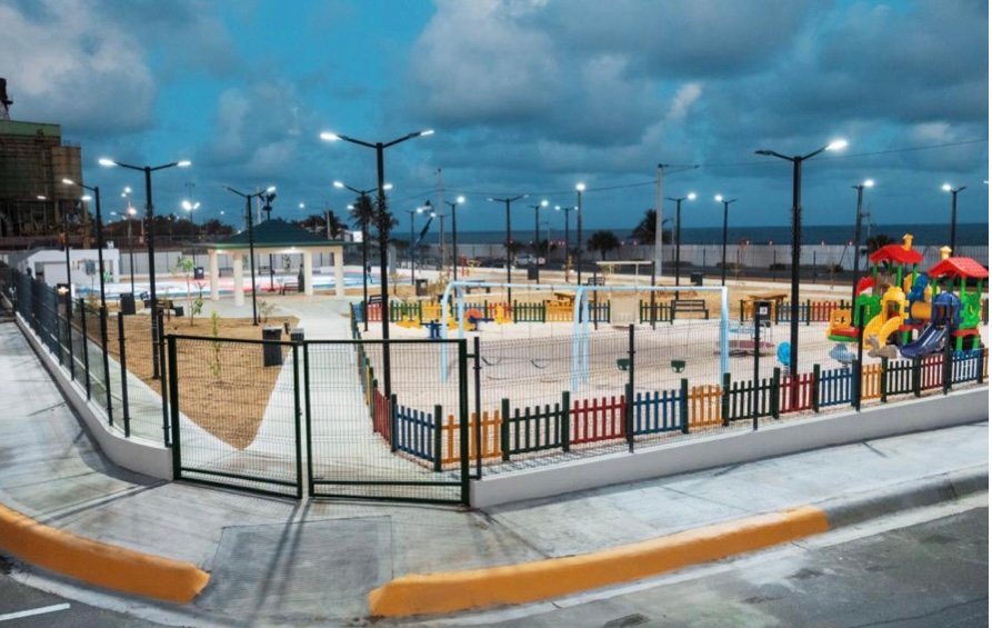Carolina Mejía inaugura dos atractivos turísticos en la ciudad de Santo Domingo