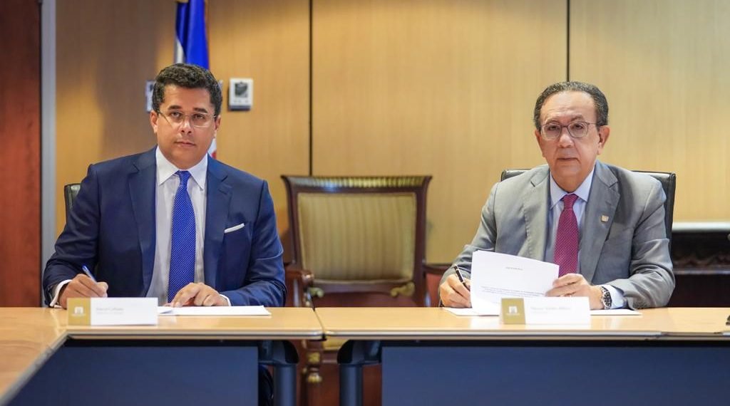 Gobernador del Banco Central estima a República Dominicana llegarán 10 millones de visitantes en 2023