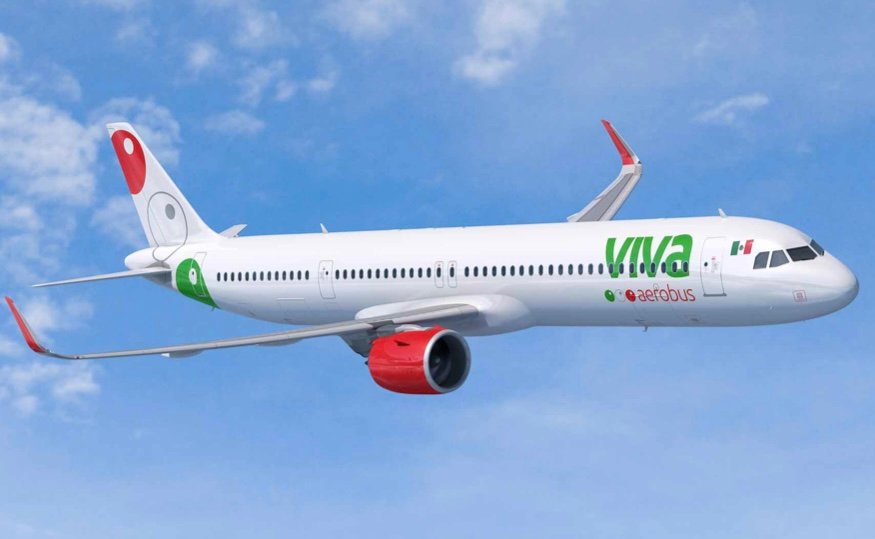 Vídeo: Pasajeros de Viva Aerobus vivieron momentos de pánico tras estallar un motor en pleno vuelo