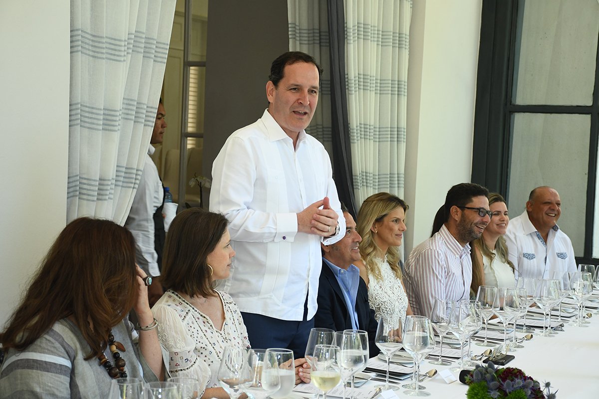Álvarez & Sánchez y Familia Torres ofrecen cena maridaje