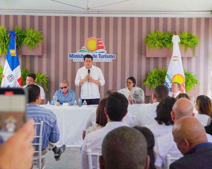 David Collado asegura turismo religioso se posiciona en República Dominicana