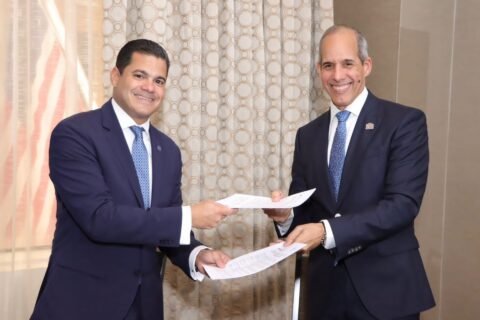 Amchamdr y Asonahores acuerdan cooperación para impulsar el turismo