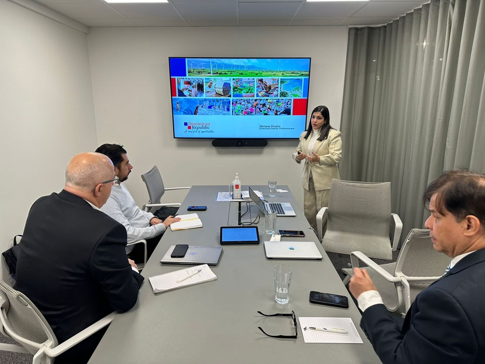 Comercio, turismo e inversión sueca crecen significativamente en 2023 en República Dominicana