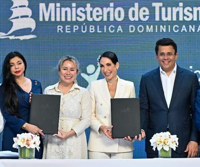 Ministro Collado y la Primera Dama encabezan acto de ingreso de país al GARA 
