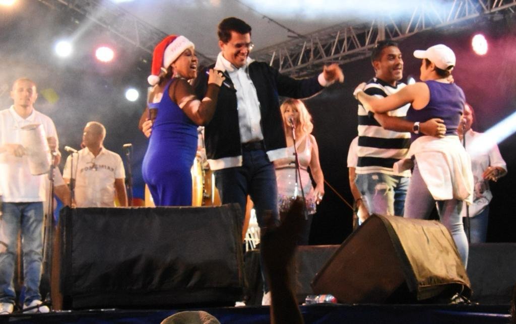 Turismo inicia su plataforma Malecones de Fiesta en diversas provincias, con destacados artistas del país.
