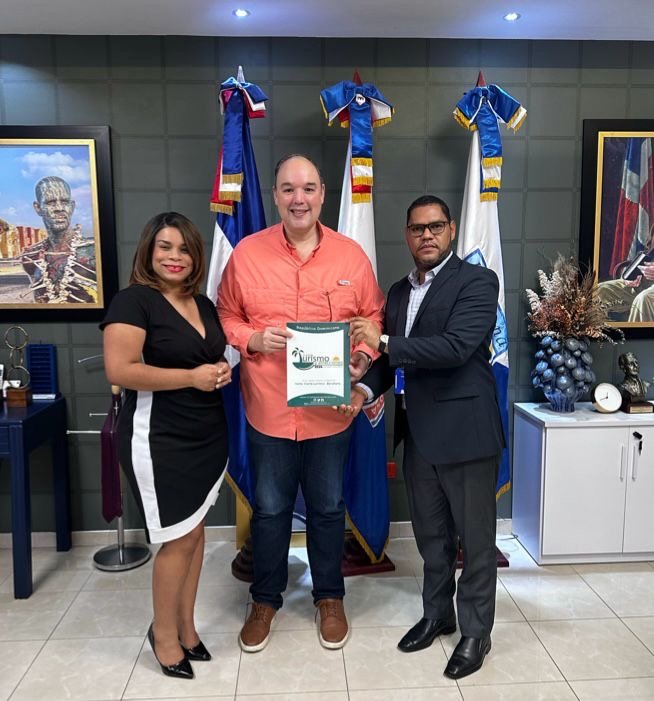 Senador de Barahona José del Castillo saluda iniciativa de Expo Turismo y Atracciones 2024