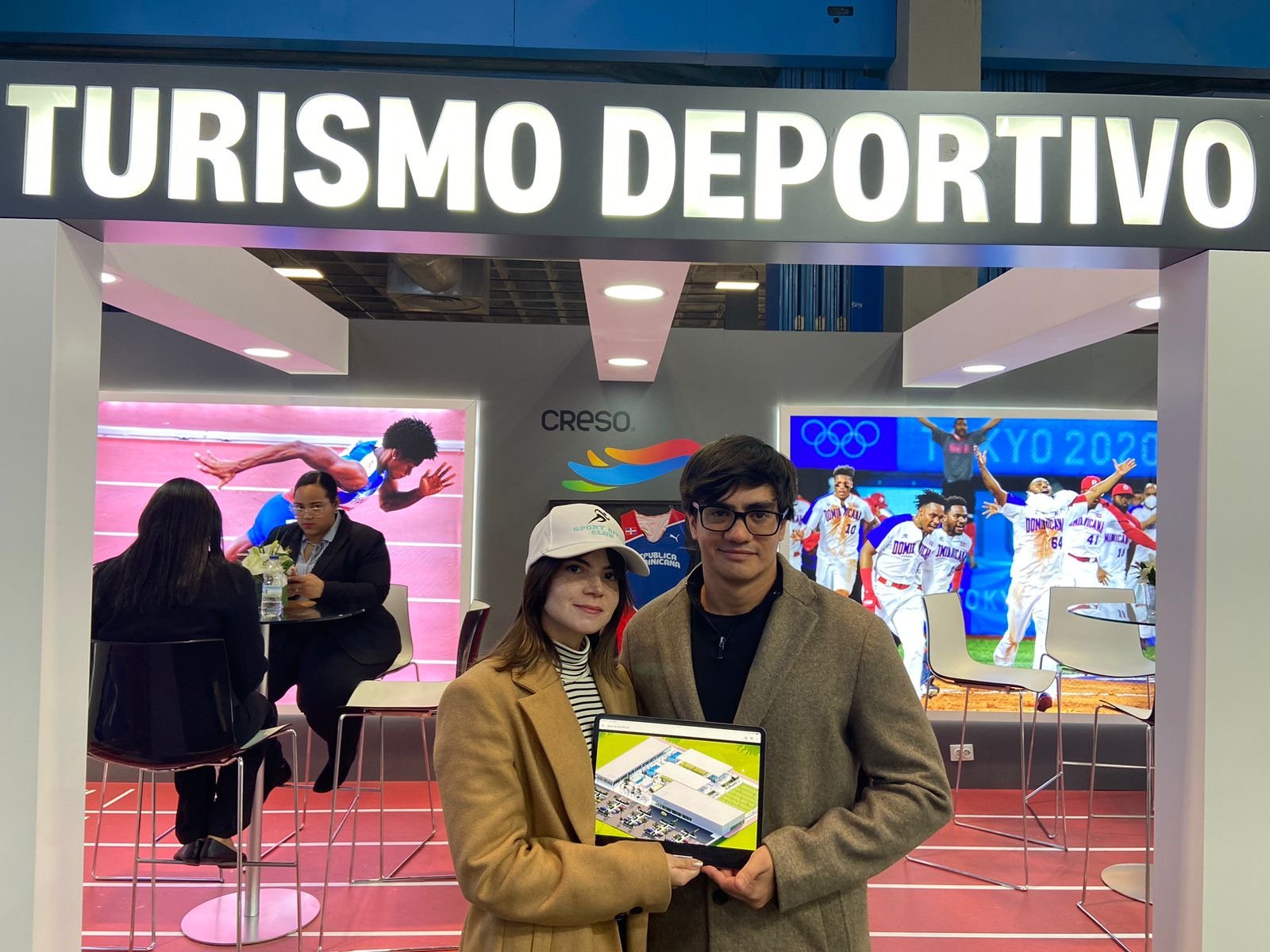 Apyca Developers presenta en Fitur su y proyecto Sport City Club