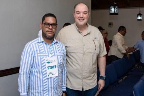 Senador José del Castillo felicita organizadores por el éxito de Expo Turismo y Atracciones en Barahona