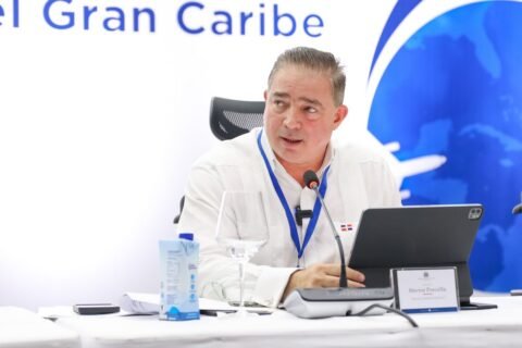 Héctor Porcella afirma política de cielos abiertos ha fortalecido transporte aéreo y conectividad de RD