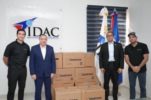 Instituto Dominicano de Aviación Civil entrega equipos modernos al Cuerpo de Seguridad Presidencial