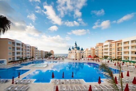 Grupo Piñero cierra la temporada de verano con una ocupación del 83% a nivel global en su división hotelera