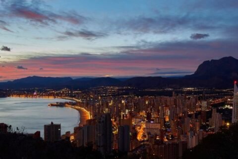 Empresas del sector de viajes y turismo refuerzan su compromiso con la reducción de gases de efecto invernadero