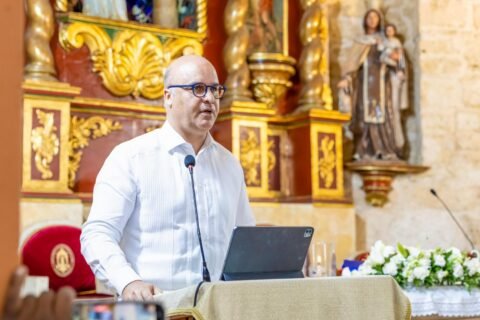 IDAC y organismos de aviación civil inician Semana de la Aviación Dominicana con ofrenda floral y misa de acción de gracias