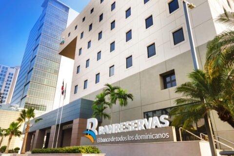 Banreservas realizará en Fitur 2025 ronda de negocios y firma de acuerdos de inversión