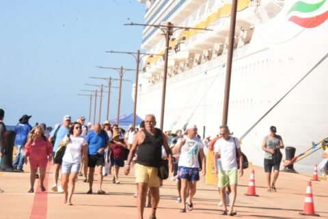 Puerto de Cabo Rojo recibe su tercer crucero en este año, octavo desde su inauguración