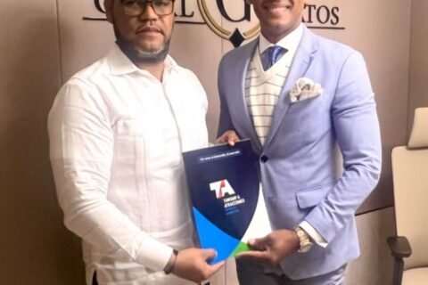 Doctor Gebal Matos resalta y se suma iniciativa feria “Turismo y Atracciones 2025” en Pedernales