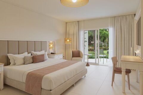 Playa Hotels & Resorts N.V. (NASDAQ: PLYA, Playa), propietario y operador líder de resorts todo incluido en México y el Caribe anuncia con orgullo la gran inauguración del Wyndham Alltra Punta Cana en la República Dominicana