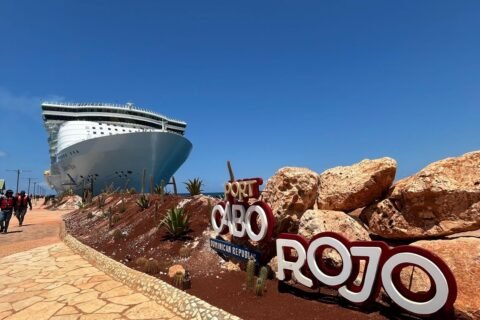 Oasis of the Seas Llega a Cabo Rojo y marca un hito para el desarrollo del Sur Dominicano