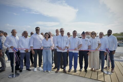 Caño del Yuti en Montecristi recibe moderno muelle turístico y pesquero