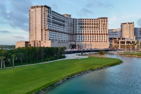 Nuevo hotel anuncia más de 5 mil empleos directos