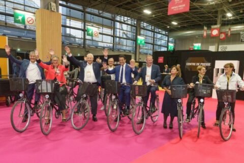 Ministro de Turismo David Collado participa en apertura de la Feria Internacional Top Resa en París