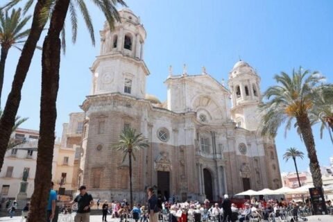 Cádiz celebra el Día Mundial del Turismo con un variado programa de actividades y reconocimiento al chef Arsenio Cueto Arroyo