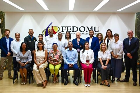 MITUR y ONU Turismo avanzan validación de estrategia nacional de turismo sostenible