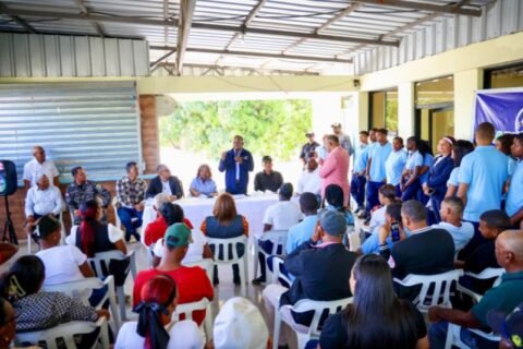 Departamento Aeroportuario escucha a comunitarios de Barranca en San Juan donde se construye aeropuerto