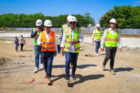 Director del Departamento Aeroportuario supervisa avances de obras en Santiago y La Vegas