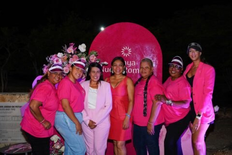 Playa Nueva Romana se viste de rosa en una jornada social y deportiva con propósito
