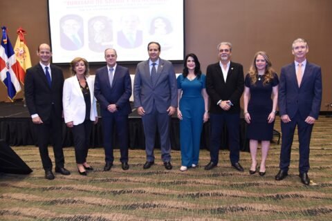 Comité de Turismo de CAMACOESRD organizó el panel “Turismo de salud y bienestar: nuevas oportunidades para el turismo de RD”