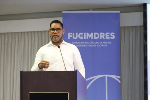 España: Kelvin Faña será reconocido en Madrid por su trayectoria en el periodismo dominicano