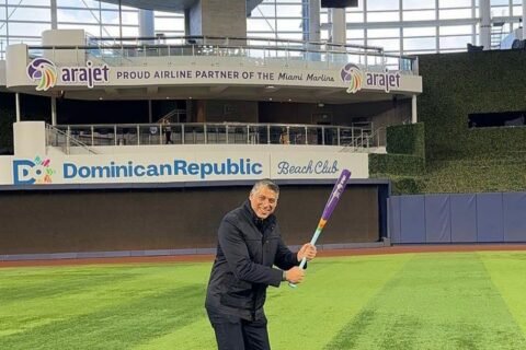 Arajet consolida alianza con los Miami Marlins para fortalecer la proyección internacional de la RD en EE.UU