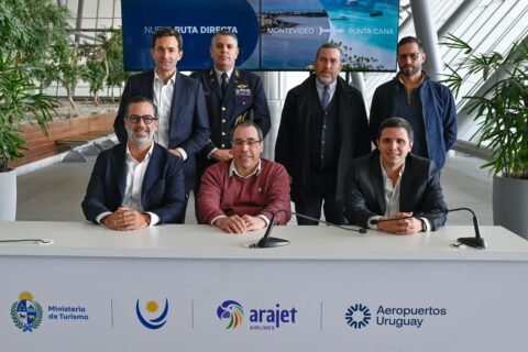Arajet anuncia nueva conexión con la ciudad de Montevideo en Uruguay